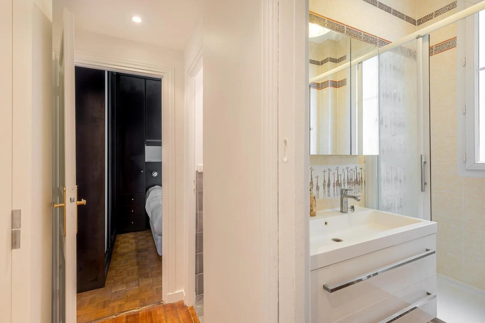 Guestready - Vibrant Et Confortable A Montparnasse Paris France